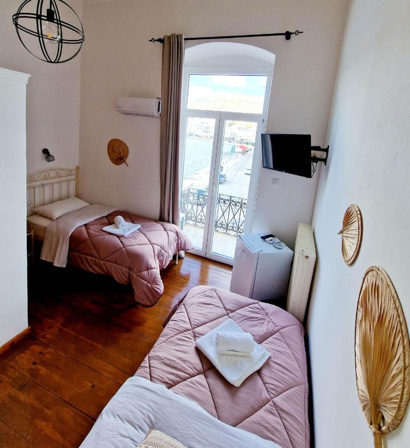 Casa Di Syrii Hotel Ermoupoli Ngoại thất bức ảnh